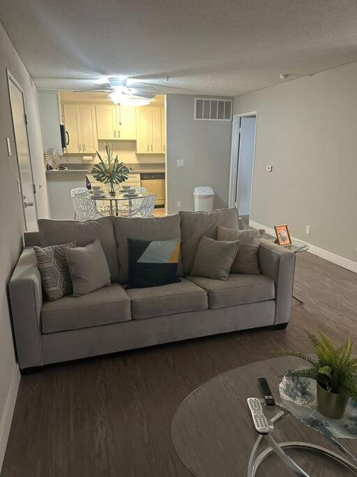 Two Bedroom Hollywood Apartment Los Angeles Esterno foto